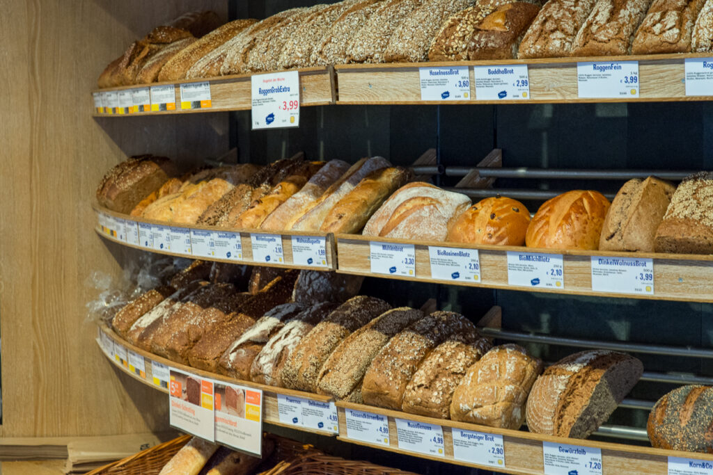 Brotregal im Bioladen Siegburg