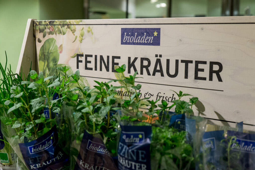 Frische Kräuter im Bioladen Siegburg