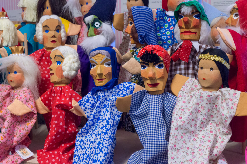 Handpuppen bei SpielundKleid in der Kölner Innenstadt